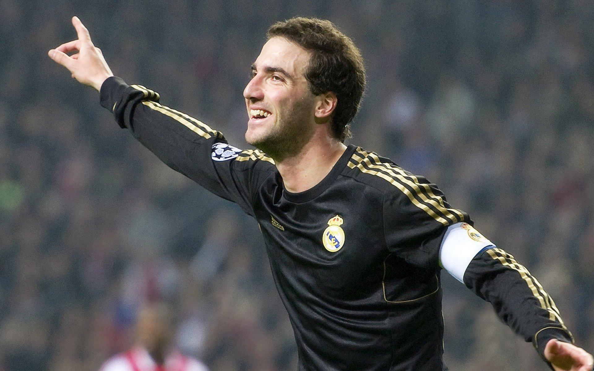 罗马诺独家爆料,西蒙斯今夏确定告别莱比锡,英超双雄与拜仁展开争夺战